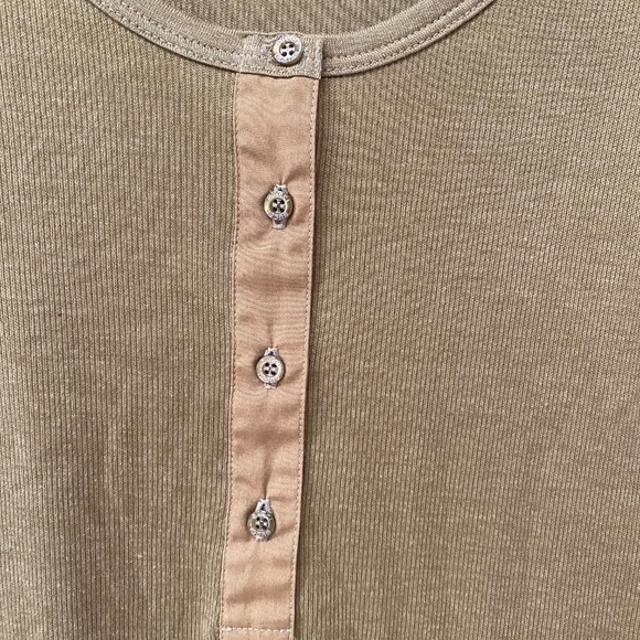 Gucci Ribbed Short Sleeves Silk Cotton Khaki Green Top Italy Size M - Picture 10 of 12